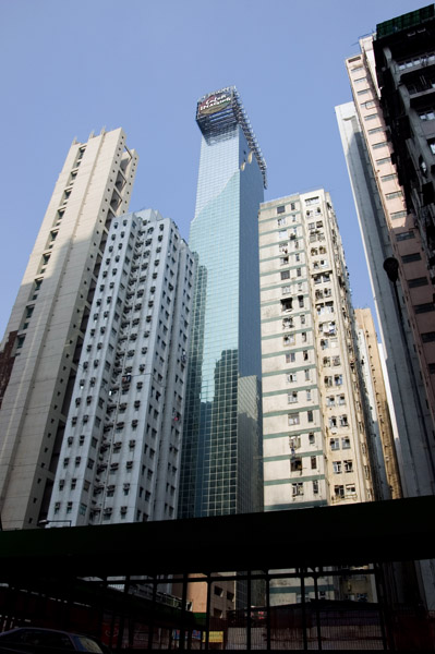 Hong Kong - wąskie wieżowce - zdjęcia z Chin
