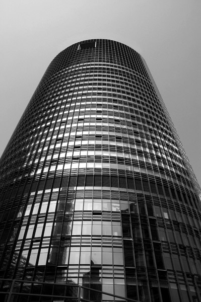 Nowy hotel w Shenzhen - zdjęcia z Chin